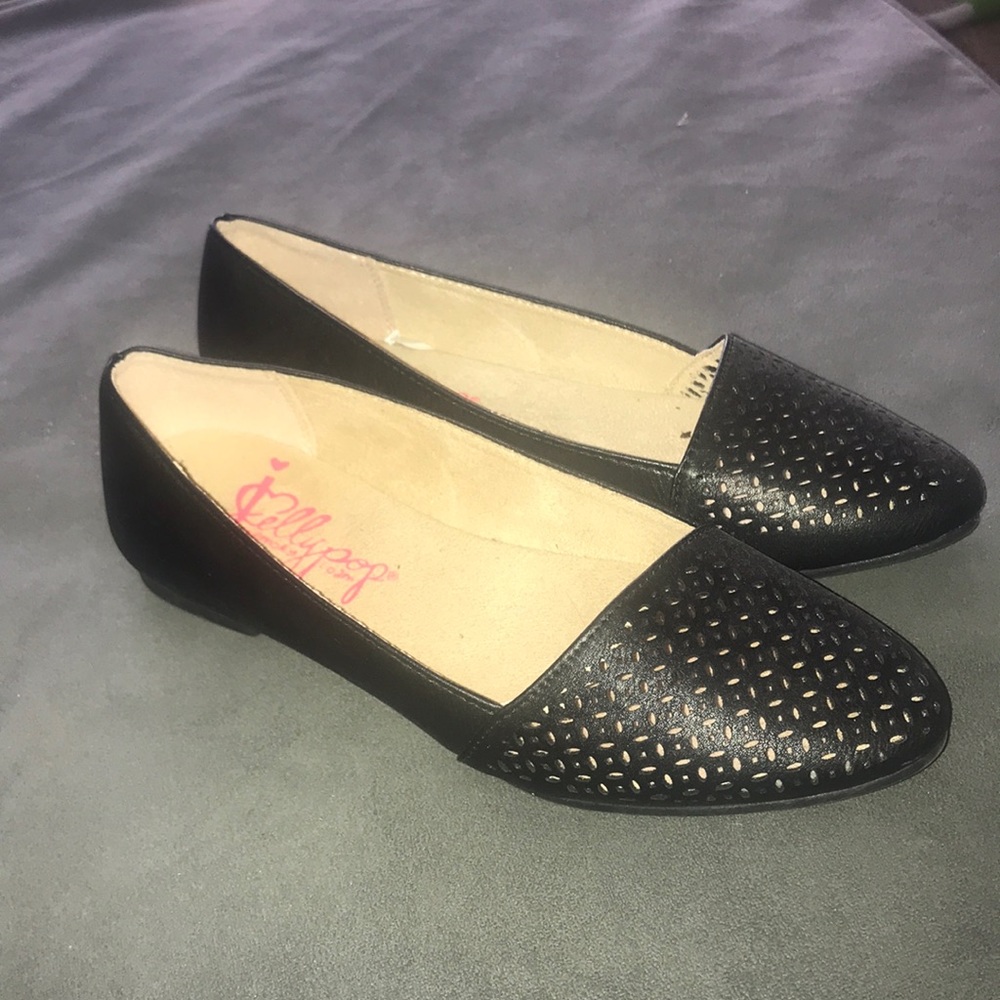 Black flats